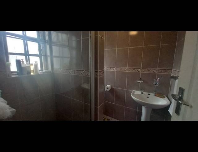 20M² OFFICE RENTED IN MOUNT PLEASANT